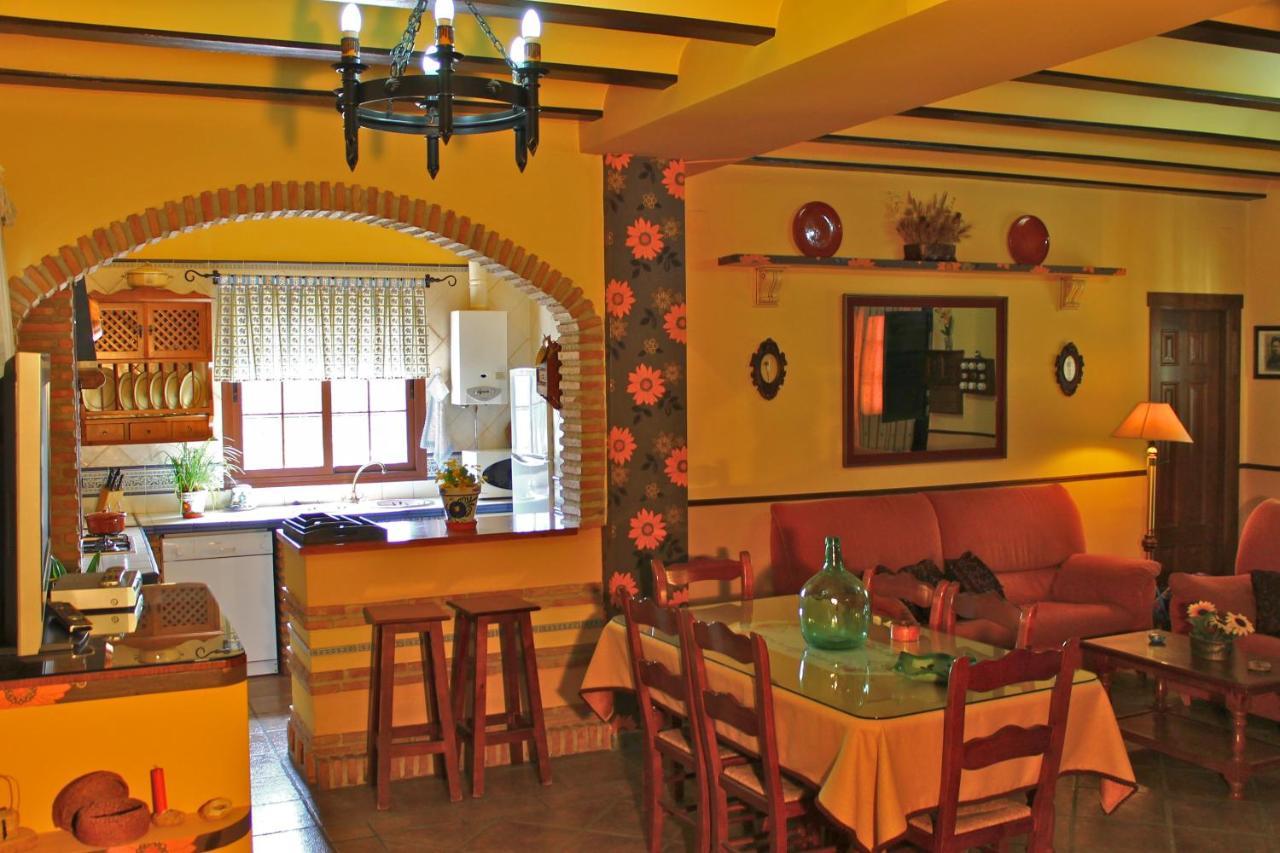 Casa De La Noria Villa Carcabuey Екстериор снимка